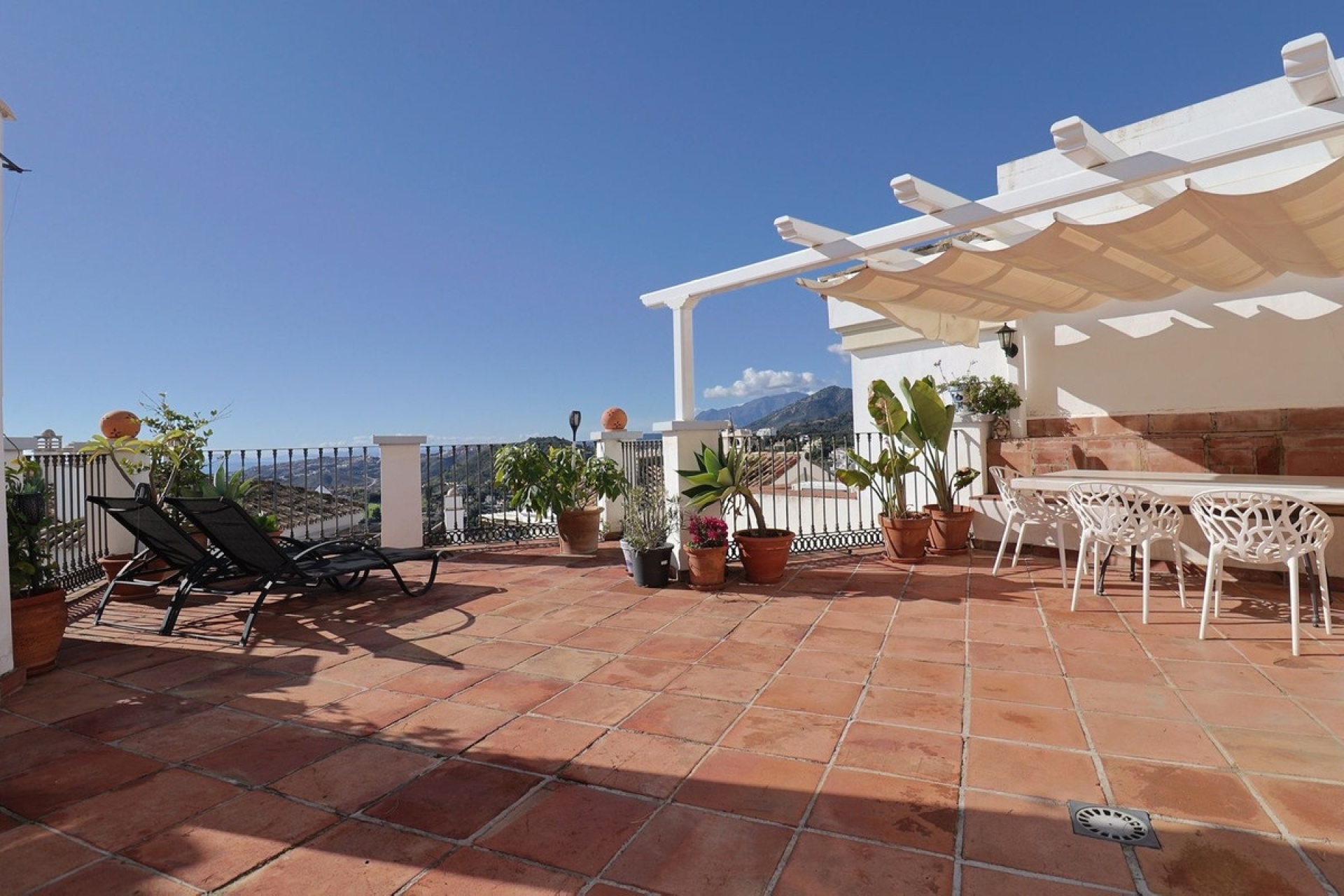 Wiederverkauf - Town house - Benahavís - La Heredia