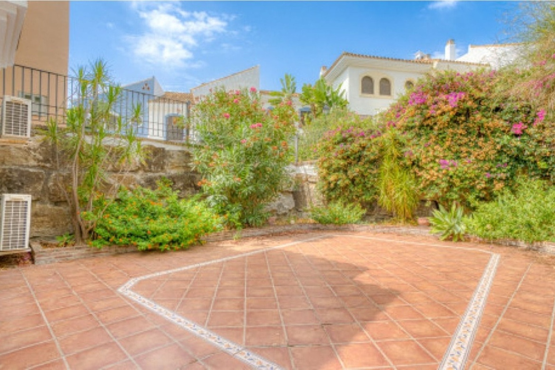 Wiederverkauf - Town house - Benahavís - Los Arqueros