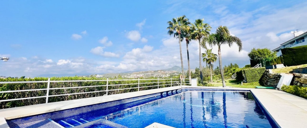 Wiederverkauf - Town house - Estepona - Atalaya
