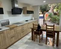 Wiederverkauf - Town house - Estepona - Atalaya