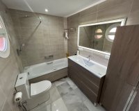 Wiederverkauf - Town house - Estepona - Atalaya