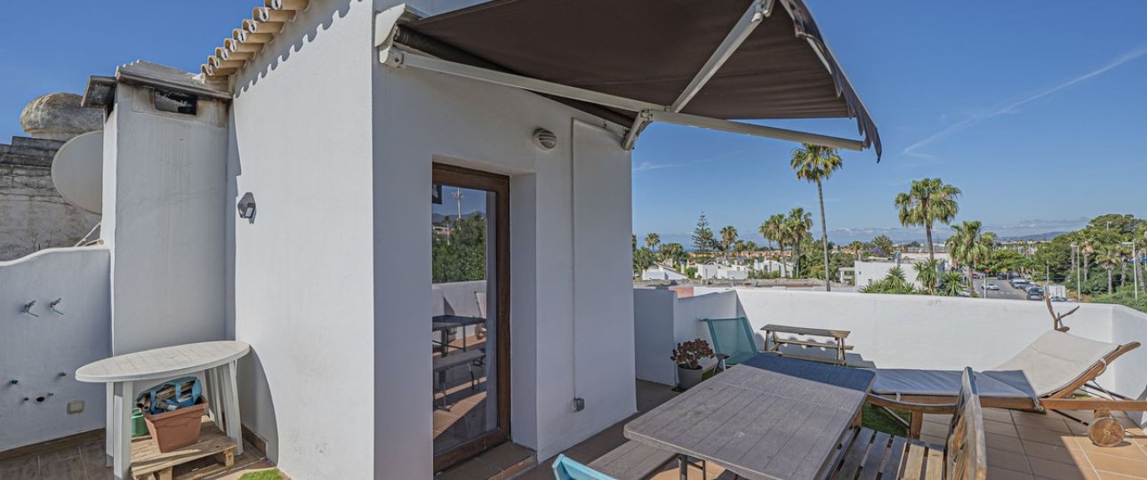 Wiederverkauf - Town house - Estepona - Atalaya