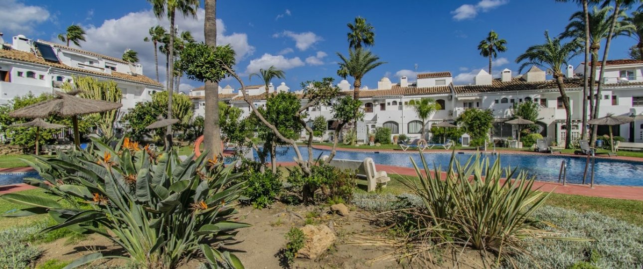 Wiederverkauf - Town house - Estepona - Atalaya
