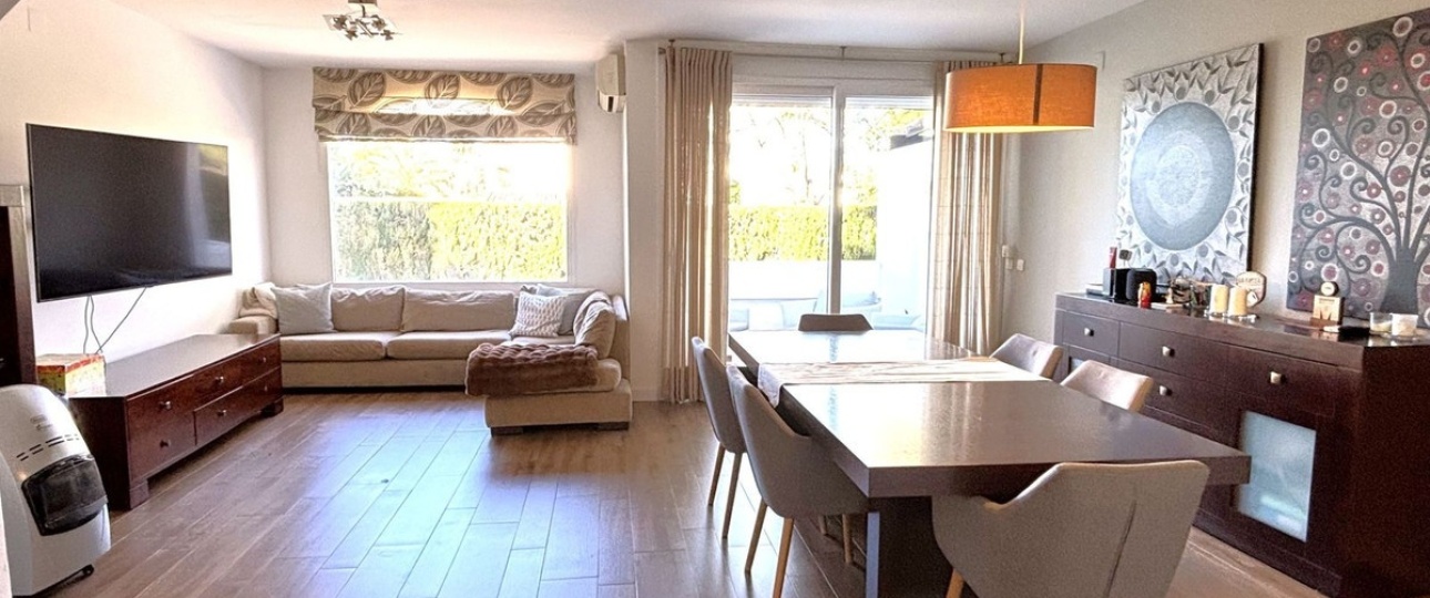 Wiederverkauf - Town house - Estepona - Atalaya