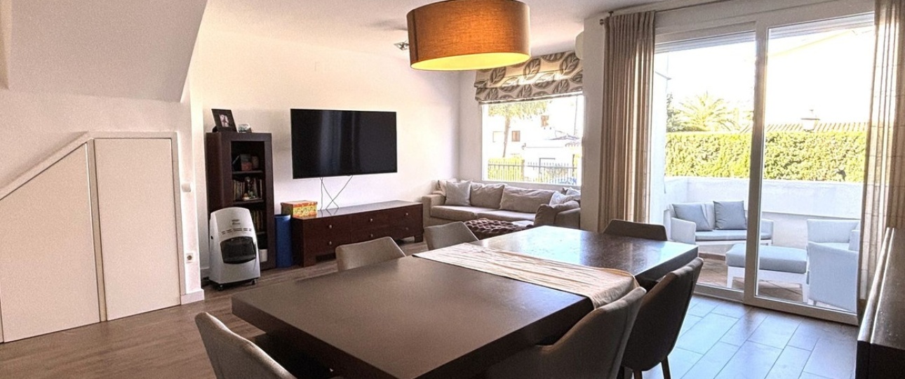 Wiederverkauf - Town house - Estepona - Atalaya