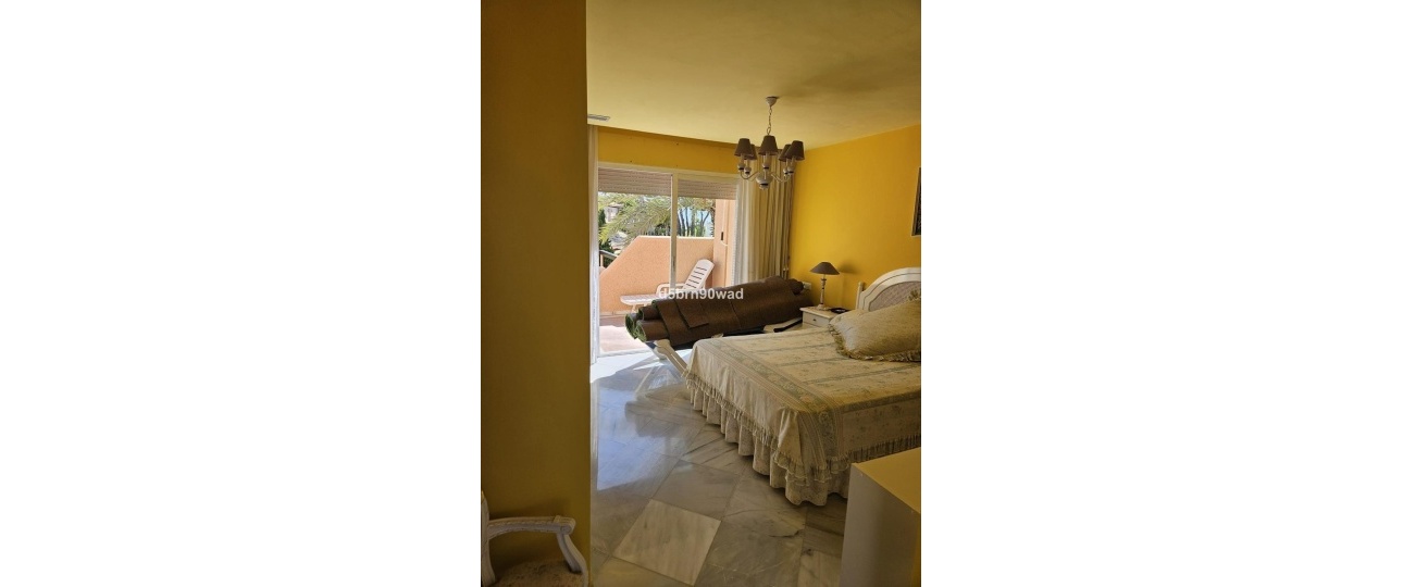 Wiederverkauf - Town house - Estepona - Atalaya