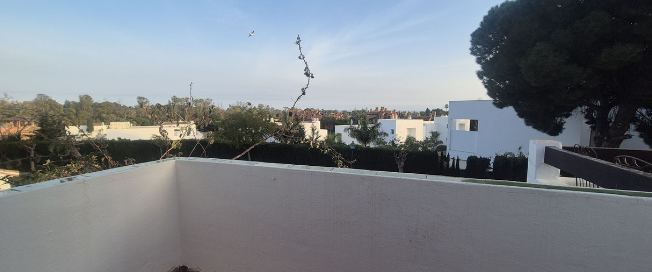 Wiederverkauf - Town house - Estepona - Atalaya