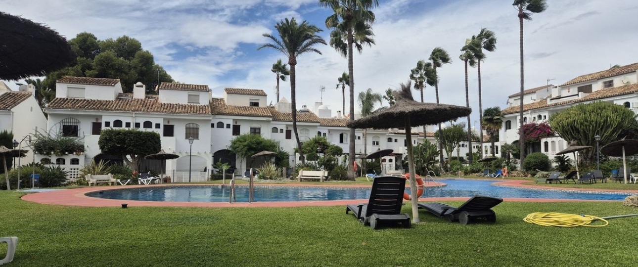 Wiederverkauf - Town house - Estepona - Atalaya