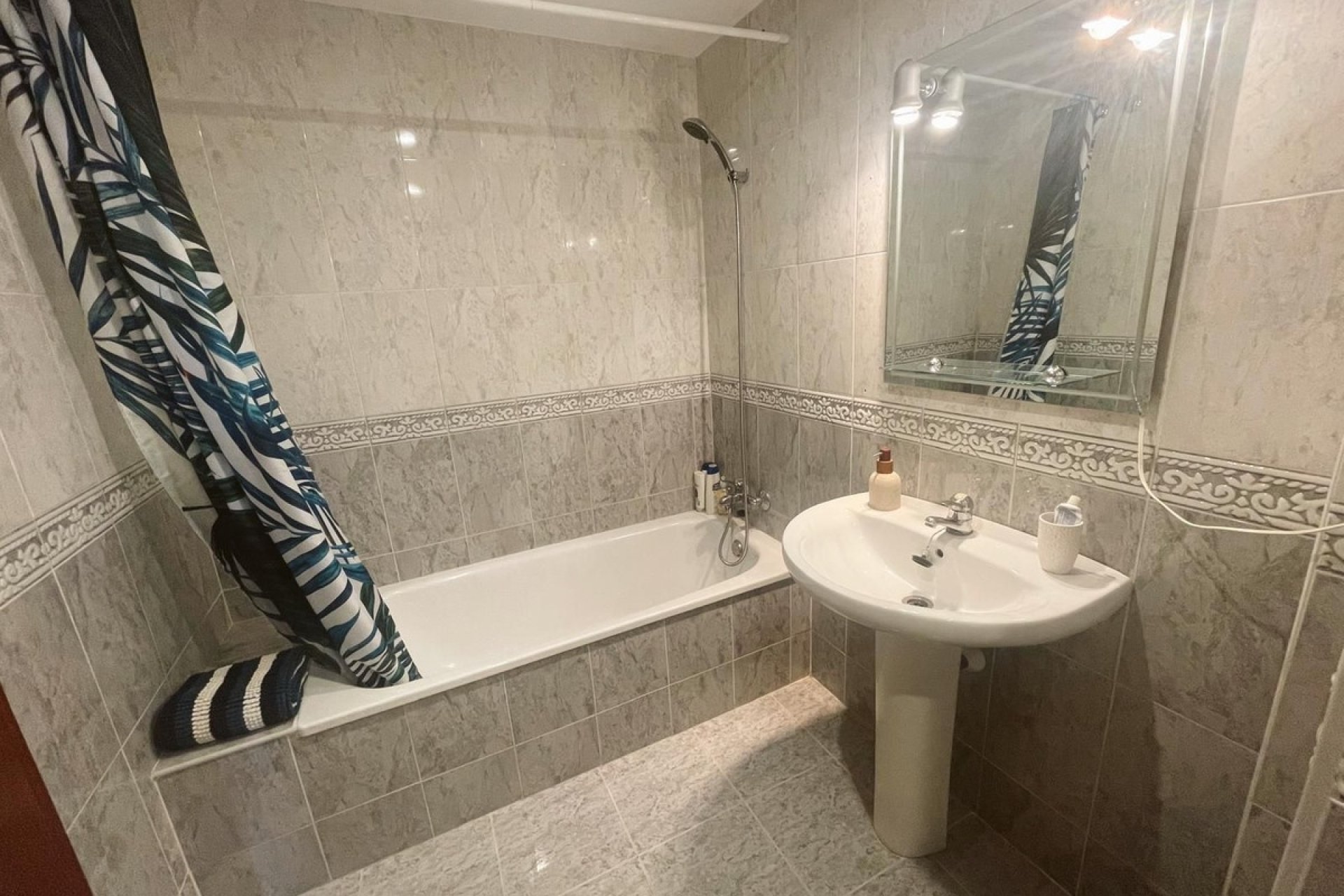 Wiederverkauf - Town house - Estepona - Atalaya