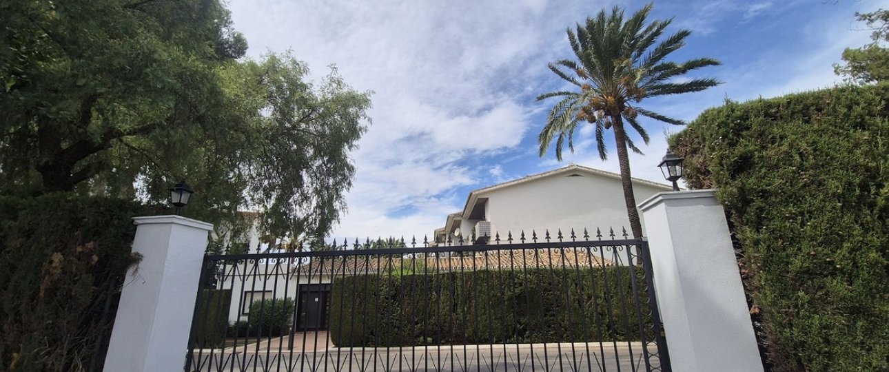 Wiederverkauf - Town house - Estepona - Atalaya