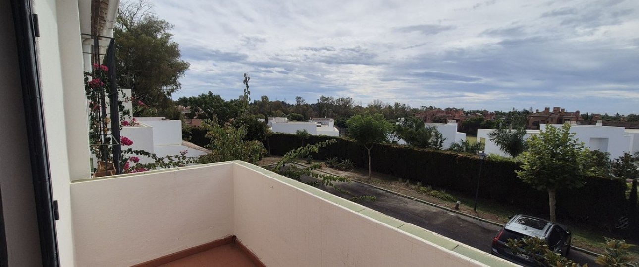 Wiederverkauf - Town house - Estepona - Atalaya