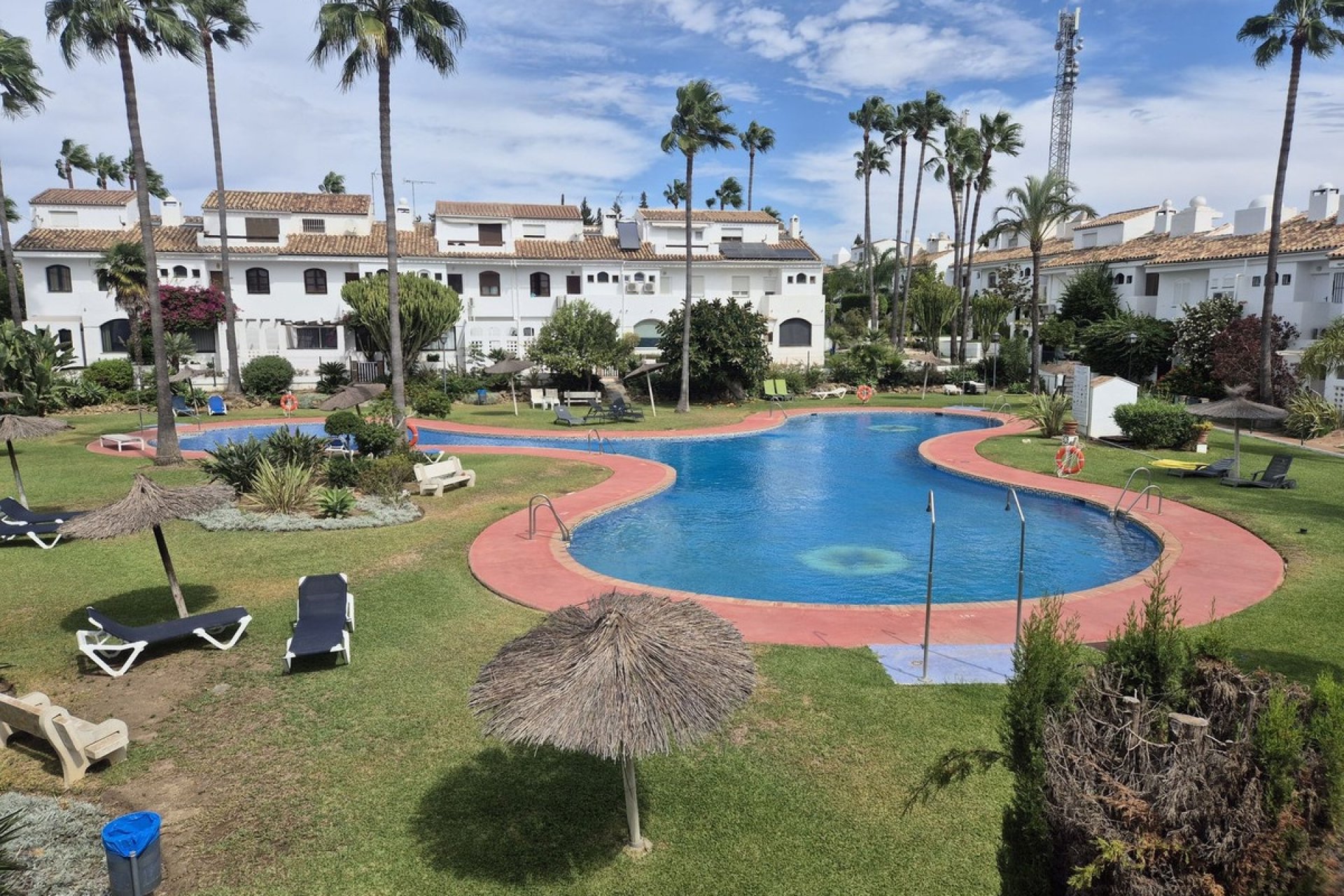 Wiederverkauf - Town house - Estepona - Atalaya