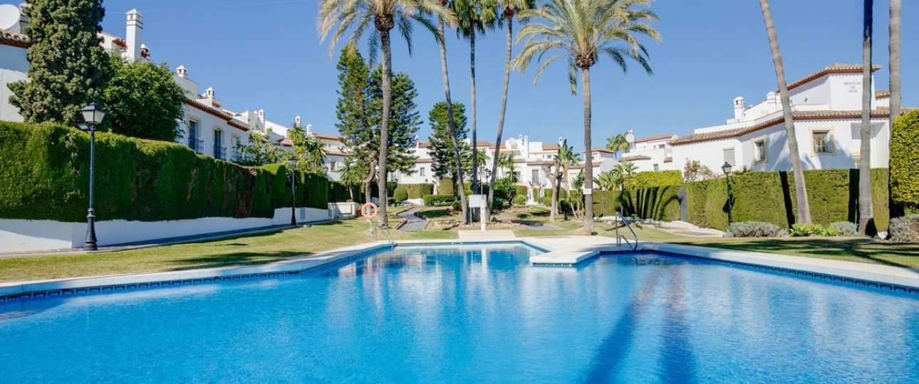 Wiederverkauf - Town house - Estepona - Bel Air