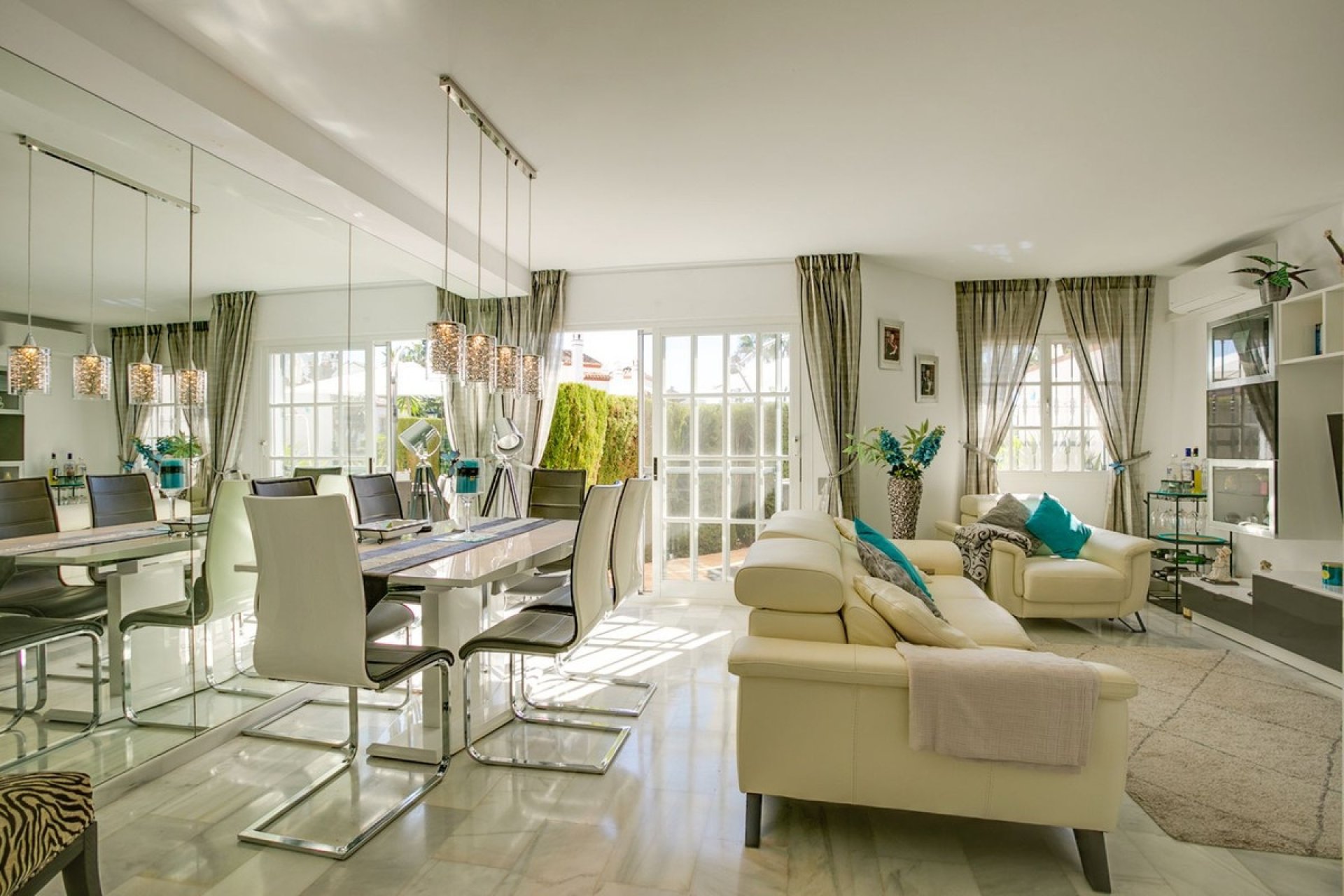 Wiederverkauf - Town house - Estepona - Bel Air