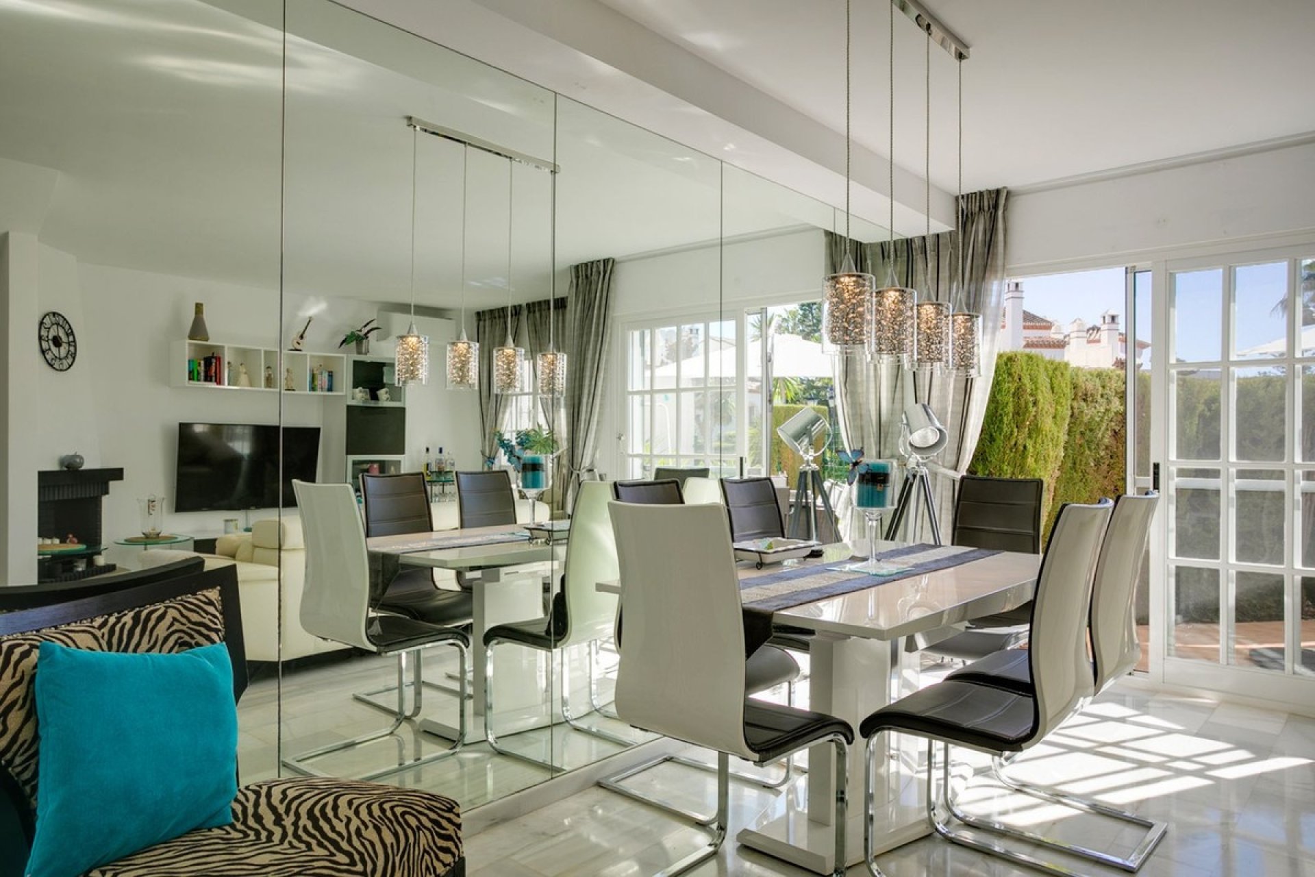 Wiederverkauf - Town house - Estepona - Bel Air