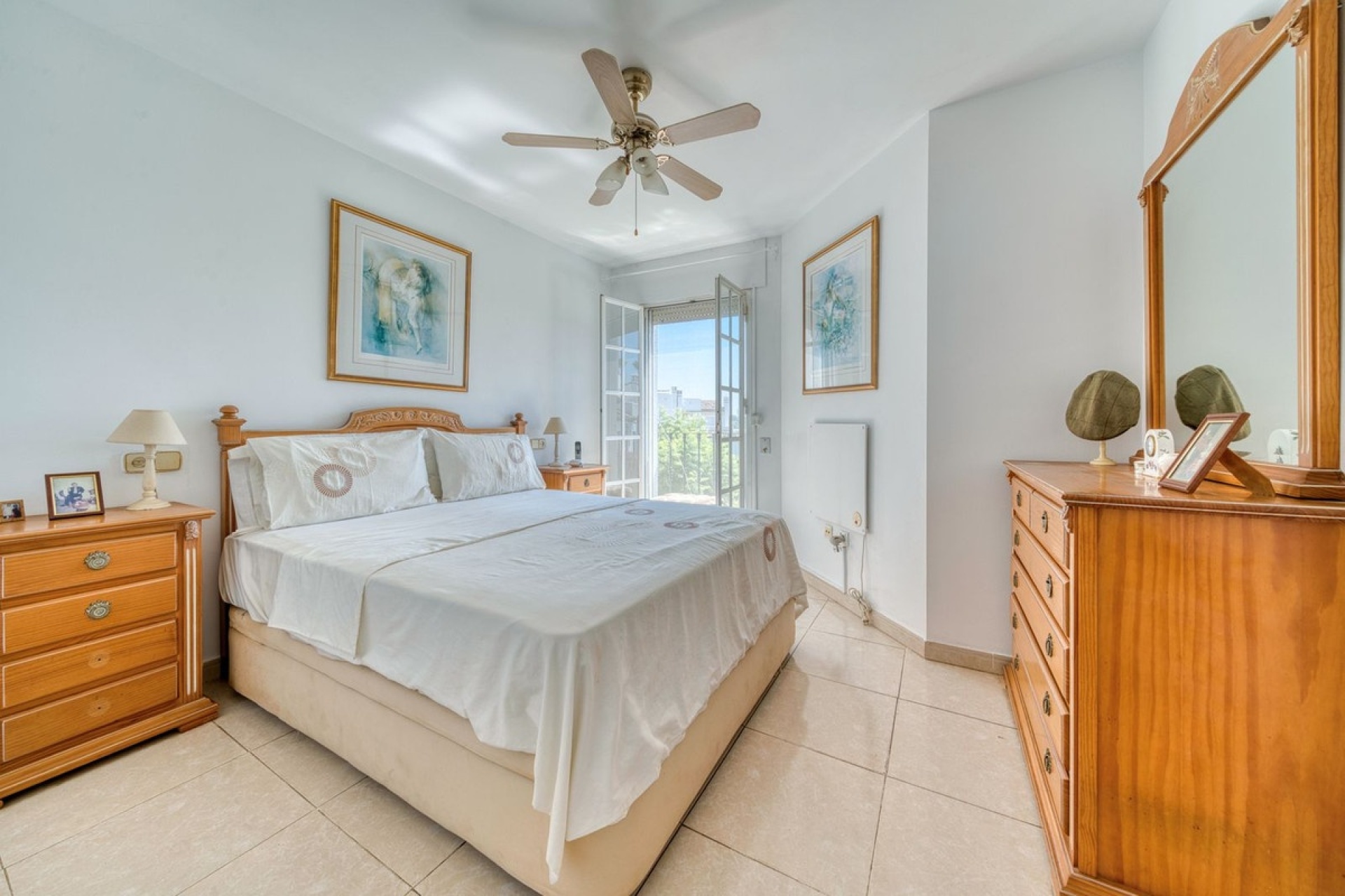 Wiederverkauf - Town house - Estepona - Bel Air