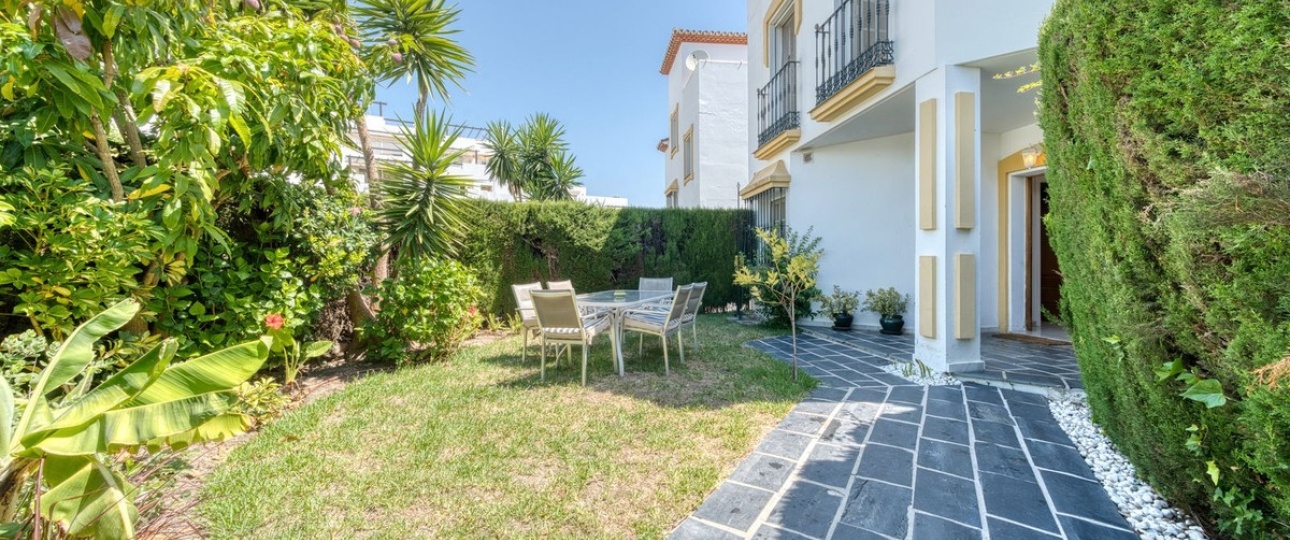 Wiederverkauf - Town house - Estepona - Bel Air