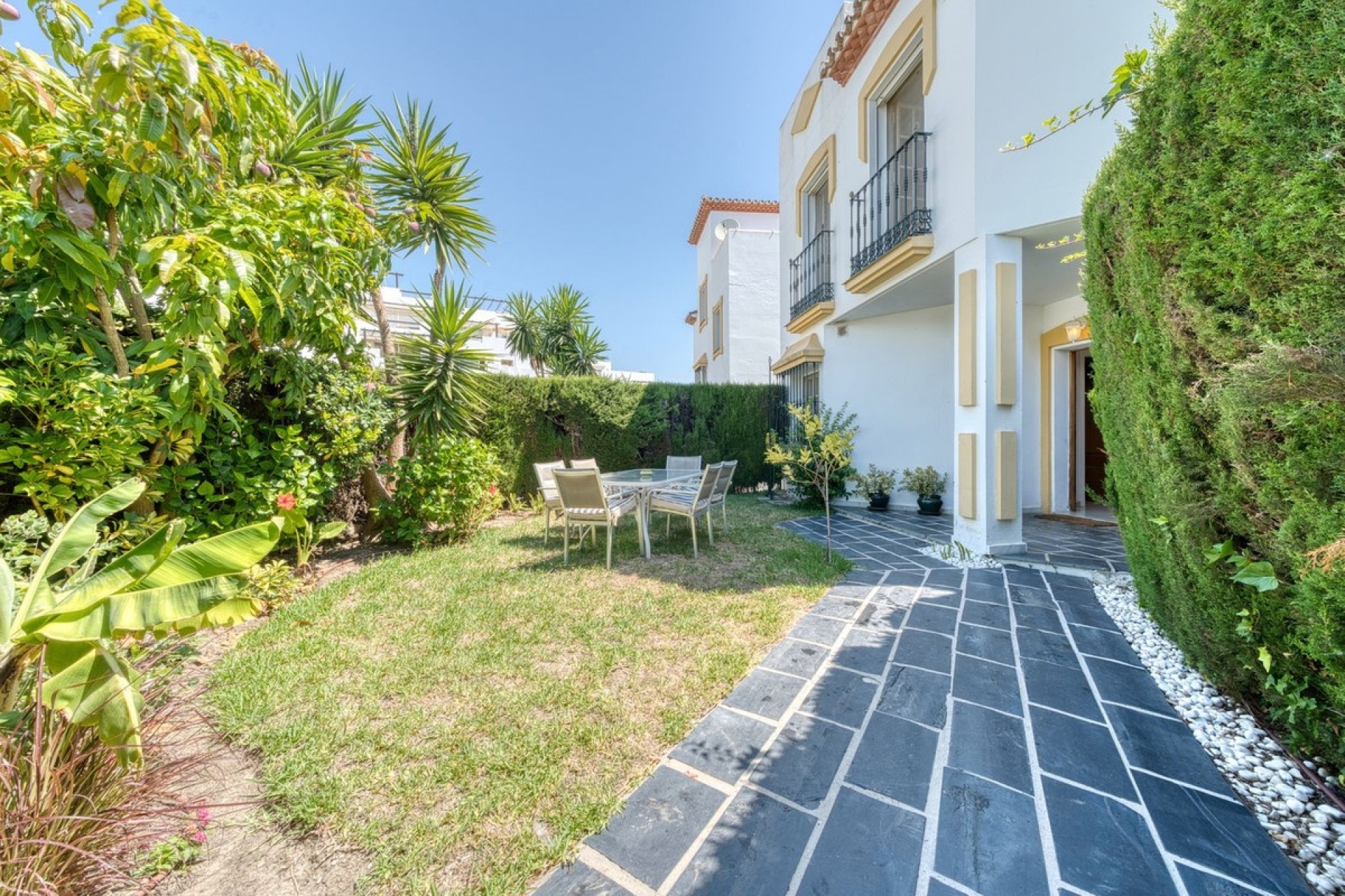 Wiederverkauf - Town house - Estepona - Bel Air