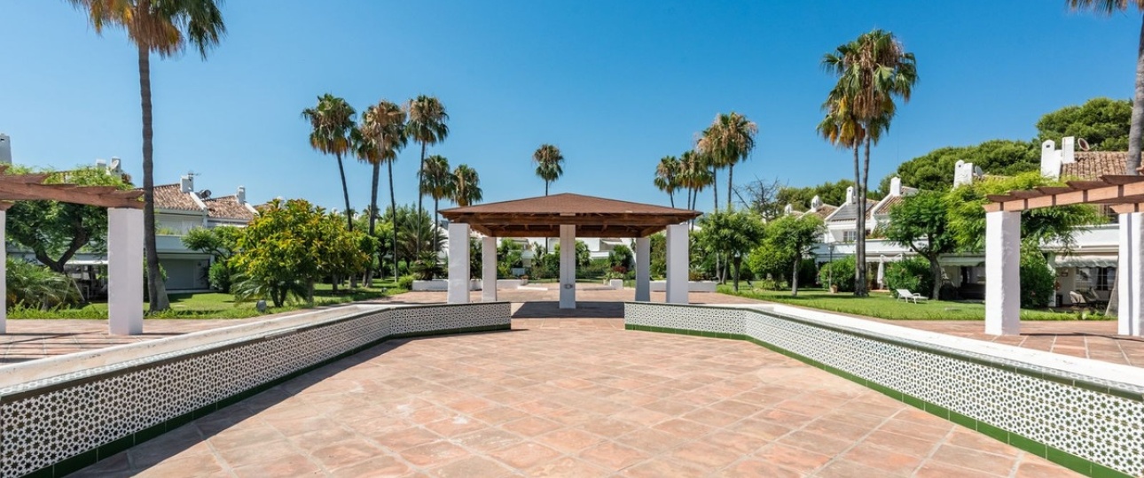 Wiederverkauf - Town house - Estepona - Bel Air