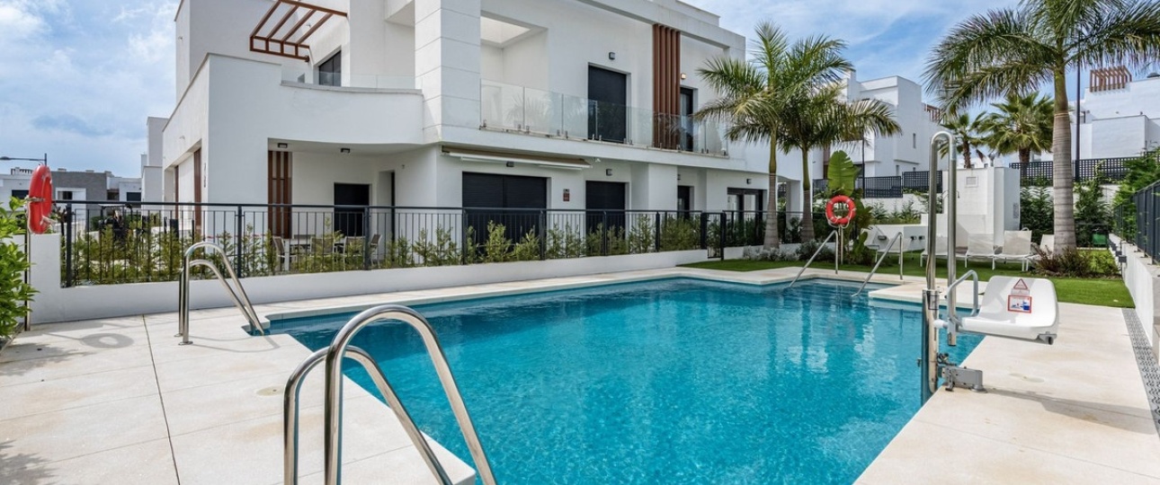 Wiederverkauf - Town house - Estepona - Bel Air