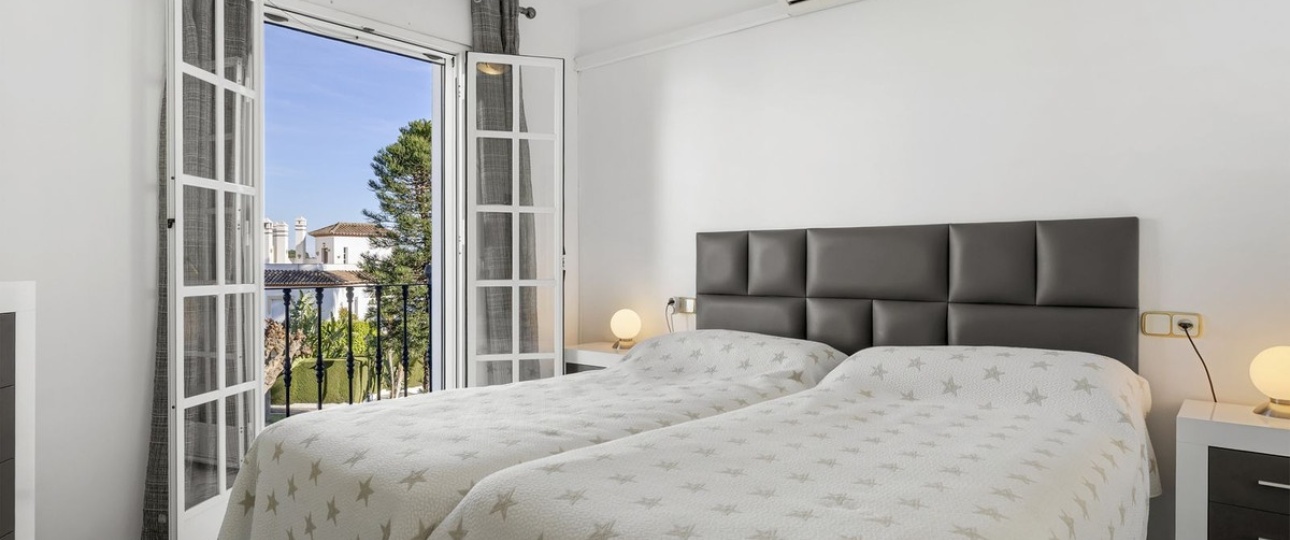 Wiederverkauf - Town house - Estepona - Bel Air