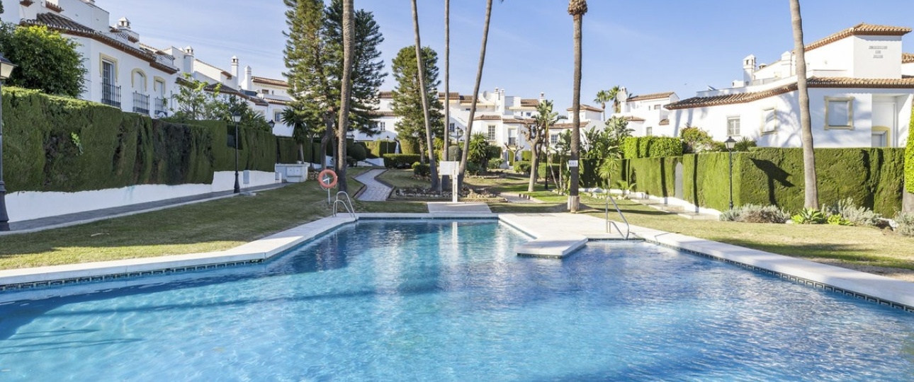 Wiederverkauf - Town house - Estepona - Bel Air