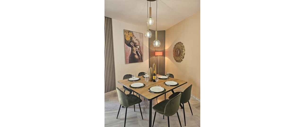 Wiederverkauf - Town house - Estepona - Benamara