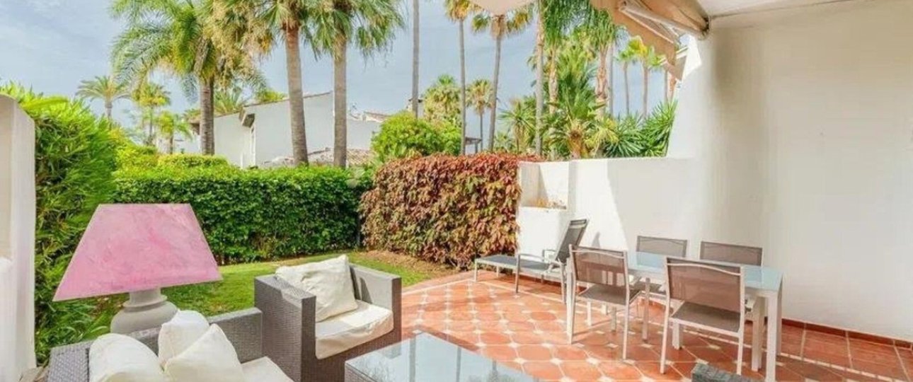 Wiederverkauf - Town house - Estepona - Costalita