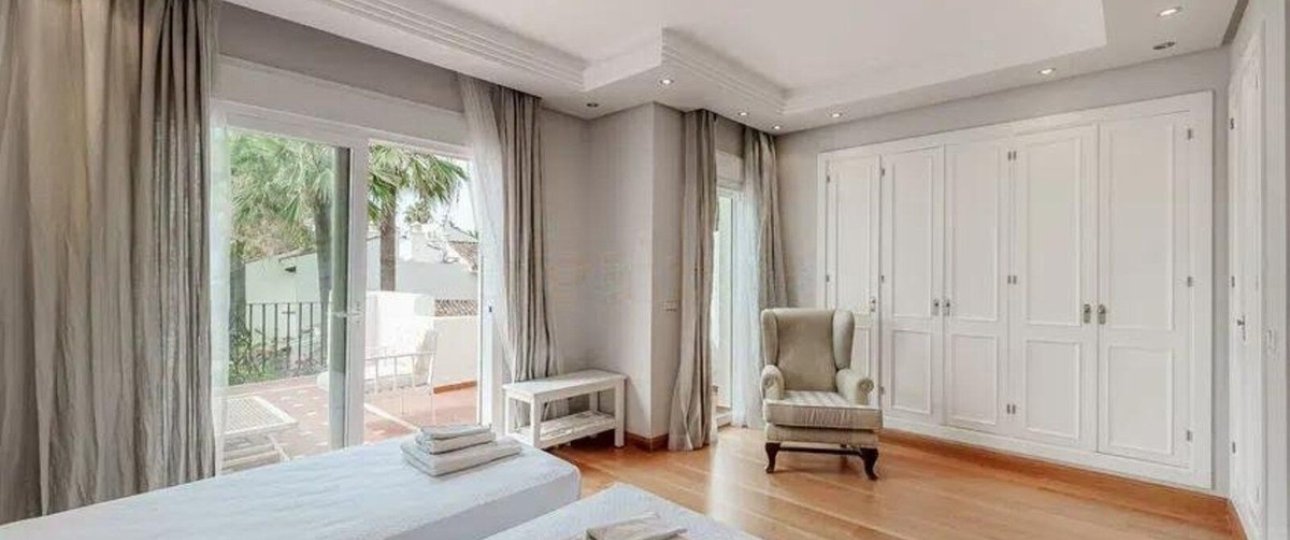 Wiederverkauf - Town house - Estepona - Costalita