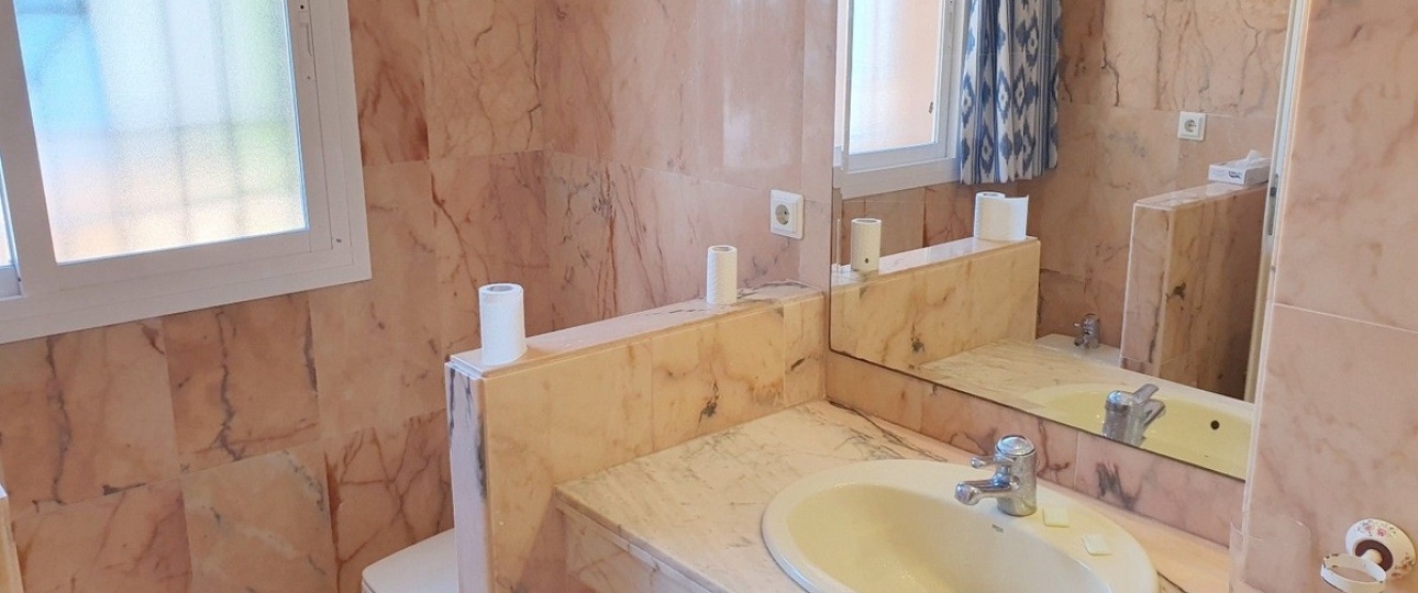 Wiederverkauf - Town house - Estepona - El Presidente