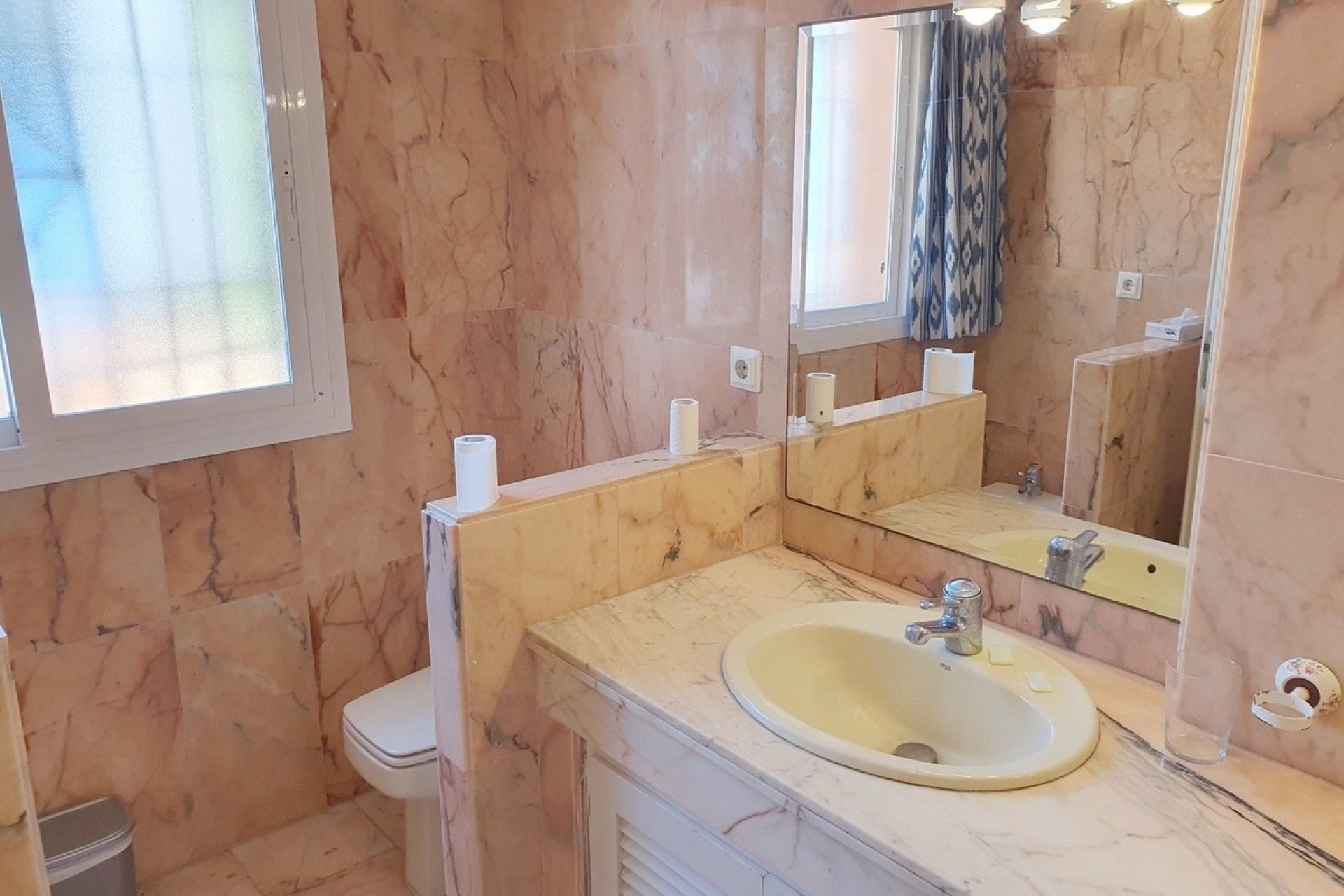 Wiederverkauf - Town house - Estepona - El Presidente