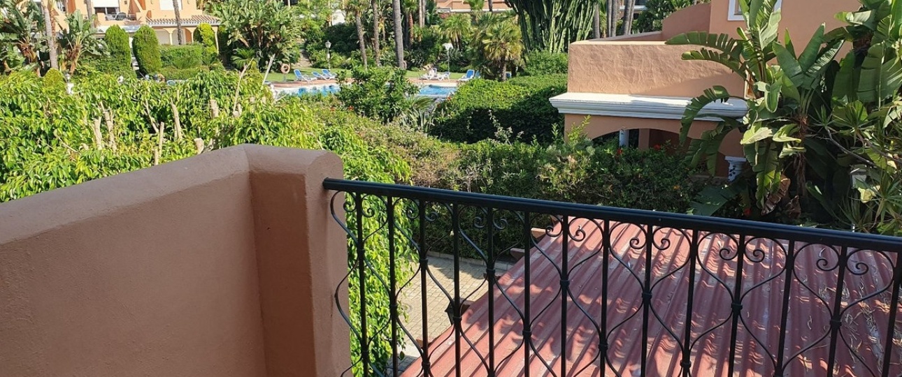Wiederverkauf - Town house - Estepona - El Presidente
