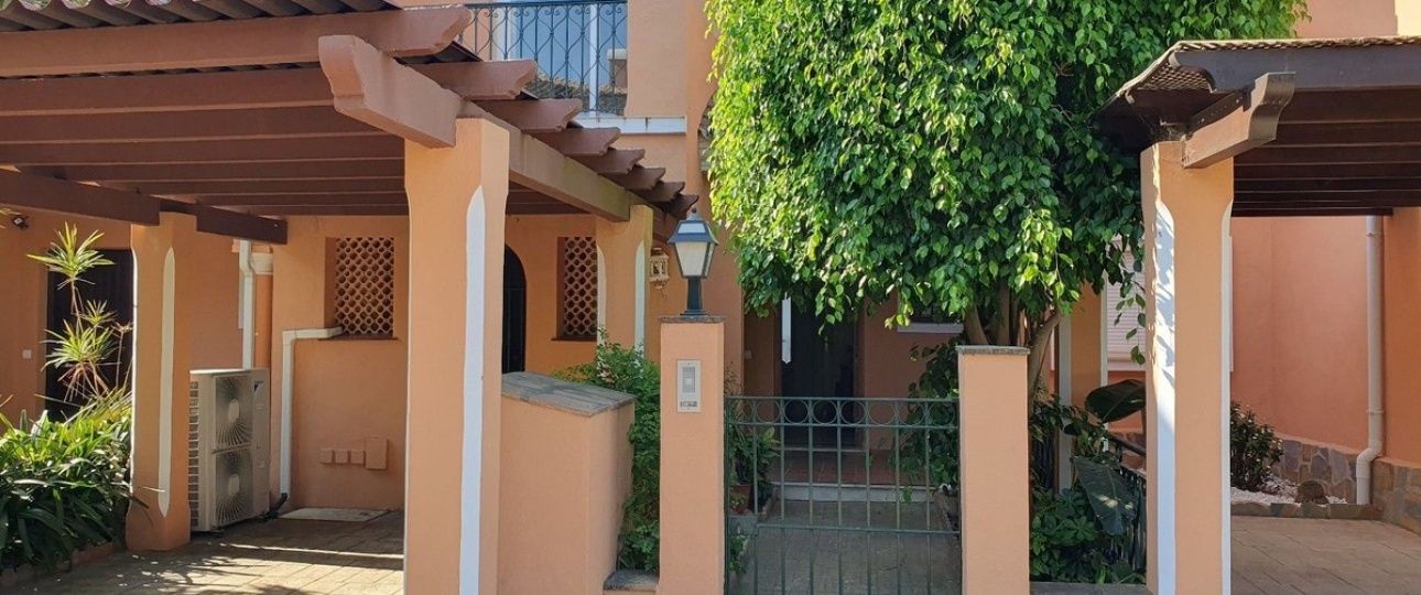 Wiederverkauf - Town house - Estepona - El Presidente