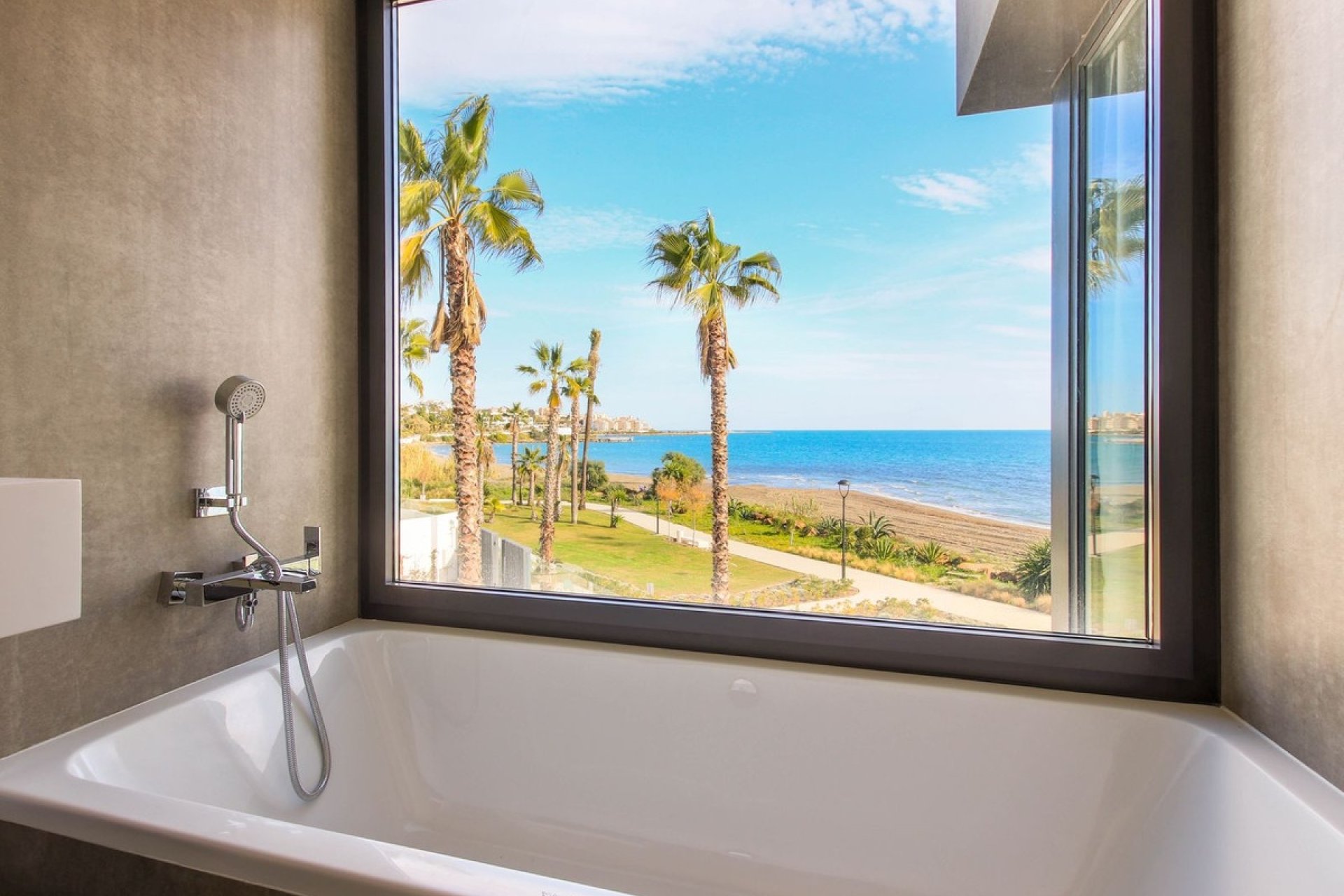 Wiederverkauf - Town house - Estepona - Estepona Centro