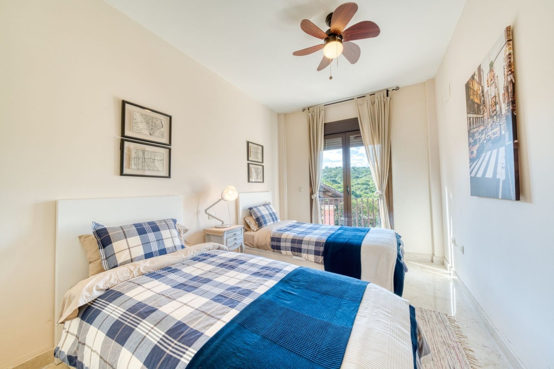 Wiederverkauf - Town house - Estepona - Estepona Centro