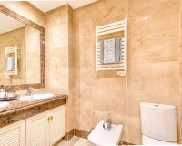 Wiederverkauf - Town house - Estepona - Estepona Centro
