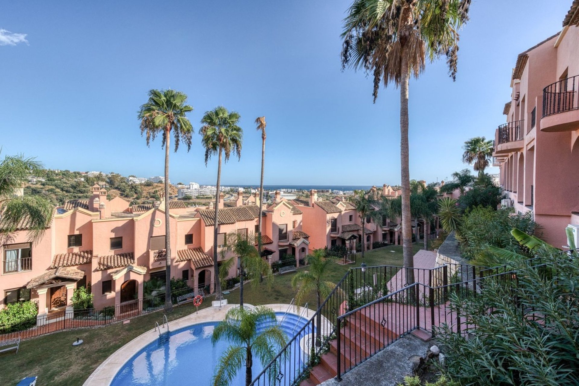 Wiederverkauf - Town house - Estepona - Estepona Centro