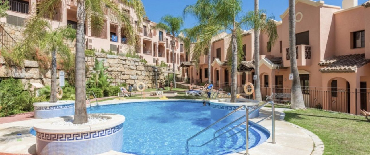 Wiederverkauf - Town house - Estepona - Estepona Centro