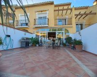Wiederverkauf - Town house - Estepona - Estepona Centro