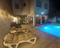 Wiederverkauf - Town house - Estepona - Estepona Centro