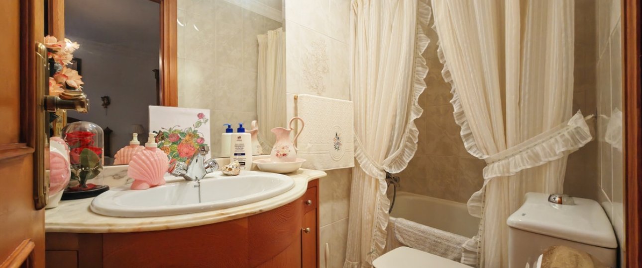 Wiederverkauf - Town house - Estepona - Estepona Centro