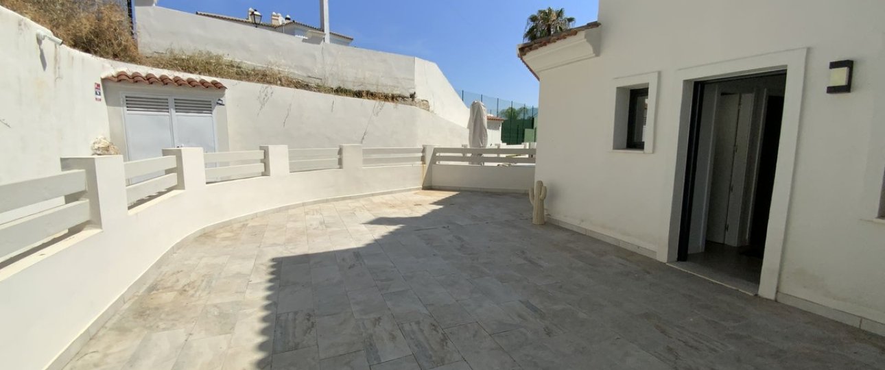 Wiederverkauf - Town house - Estepona - Estepona Centro