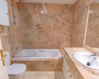 Wiederverkauf - Town house - Estepona - Estepona Centro