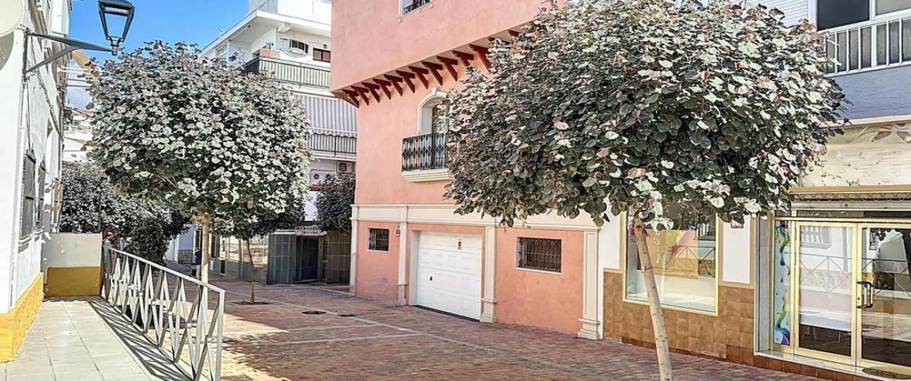 Wiederverkauf - Town house - Estepona - Estepona Centro