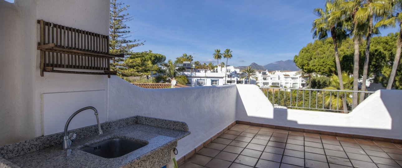 Wiederverkauf - Town house - Estepona - Estepona Centro