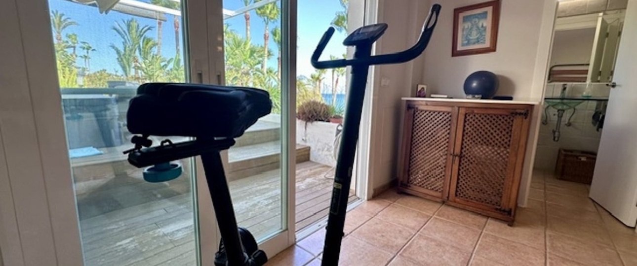 Wiederverkauf - Town house - Estepona - Estepona Centro