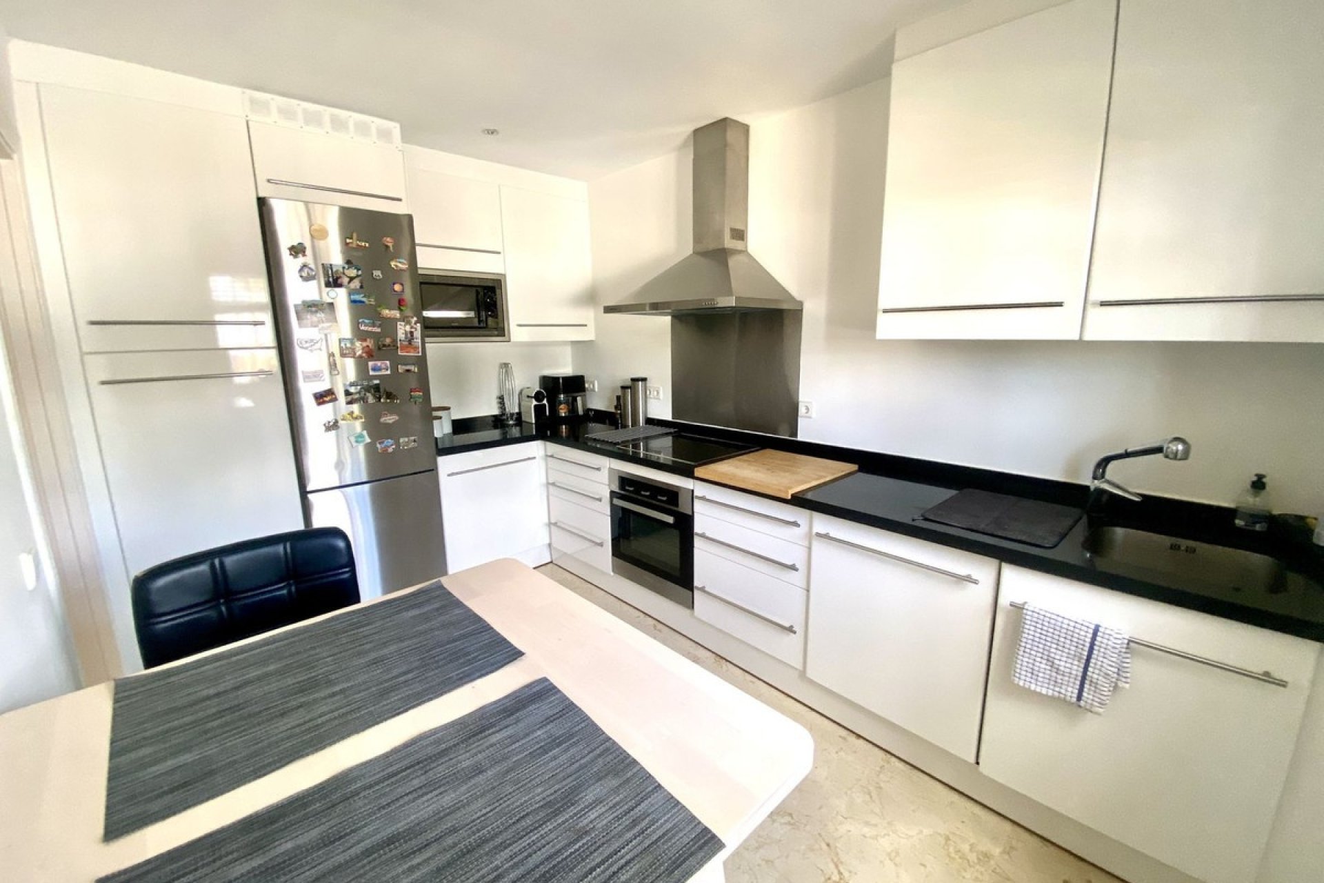 Wiederverkauf - Town house - Estepona - Estepona Centro