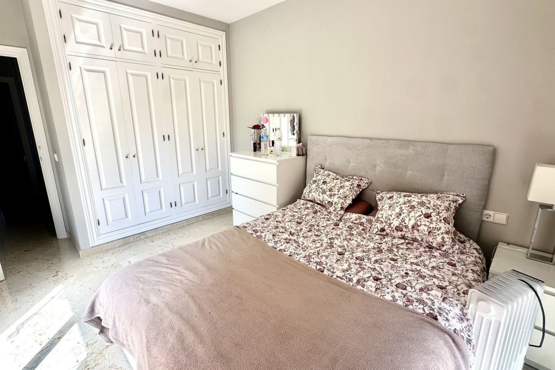 Wiederverkauf - Town house - Estepona - Estepona Centro