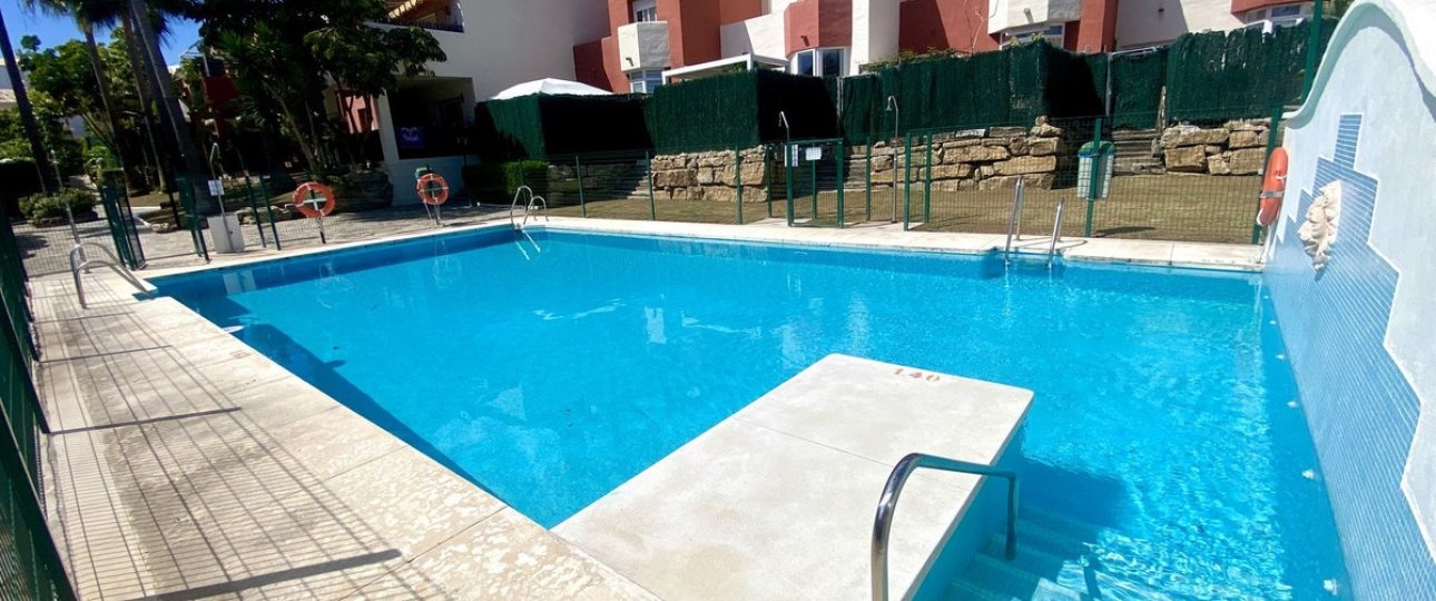 Wiederverkauf - Town house - Estepona - Estepona Centro