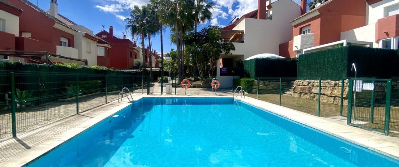 Wiederverkauf - Town house - Estepona - Estepona Centro
